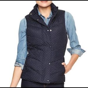 GAP PUFFY VEST JACKET